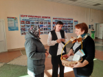 Районная библиотека им. А. И. Куприна  поздравила наровчатцев с праздником золотого возраста